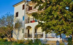 Apartments With A Parking Space Senj - 11520